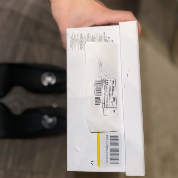 Brand new Balmain shoes, size 37, US 7. - Picture 6 of 6